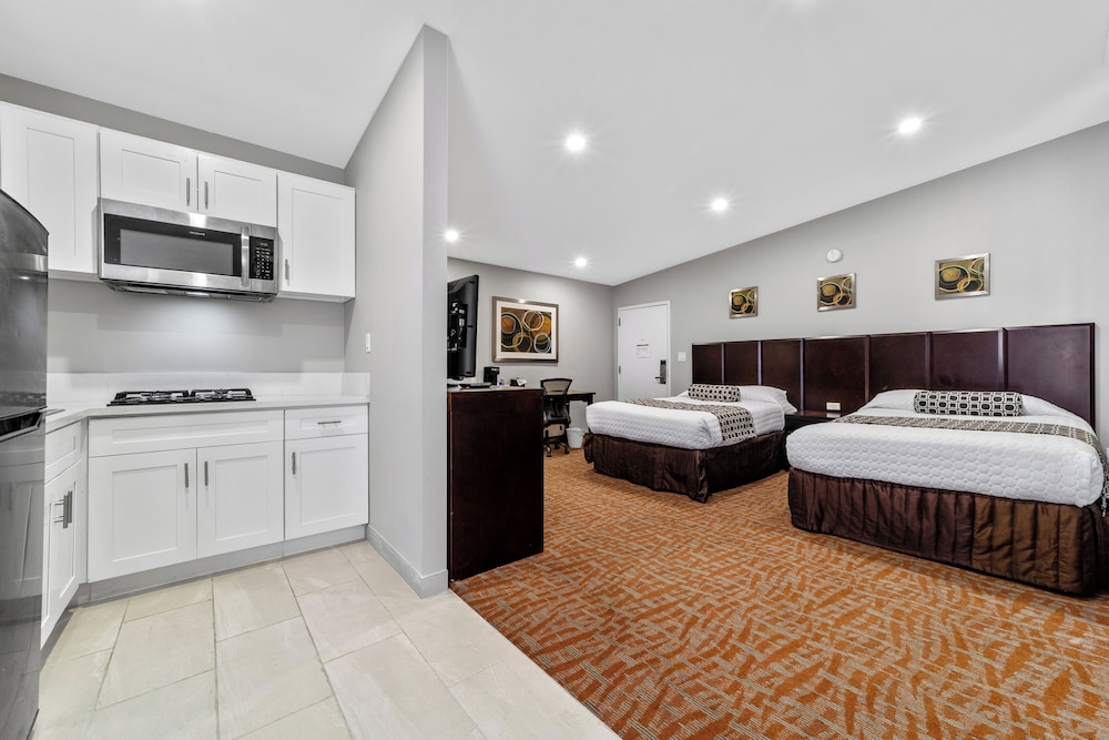 Laguna Inn - photo 21