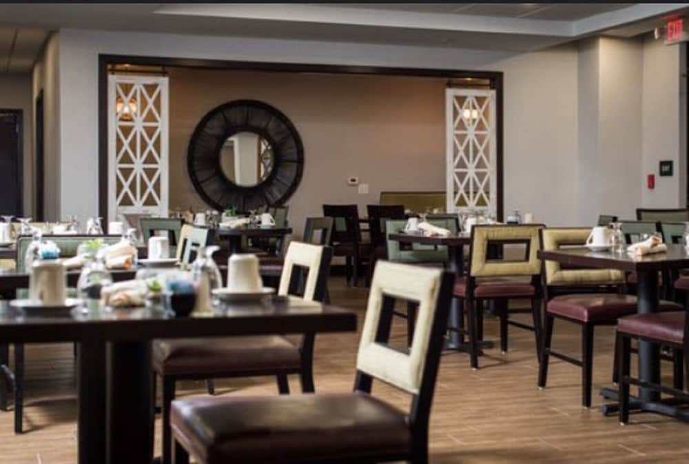 Holiday Inn Harrisburg East by IHG - photo 29