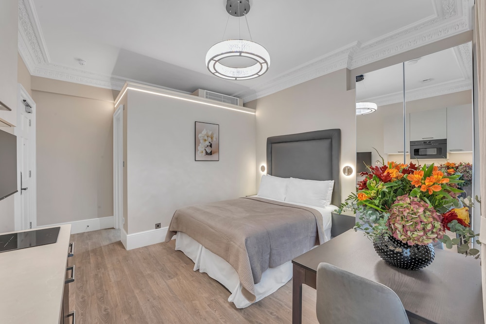 Cleveland Residences Bloomsbury — 4-Star Luxury Hotel in London, United Kingdom