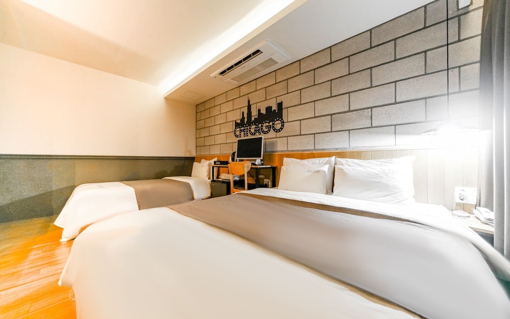 Changwon Myeongseodong Chicago in Changwon, South Korea