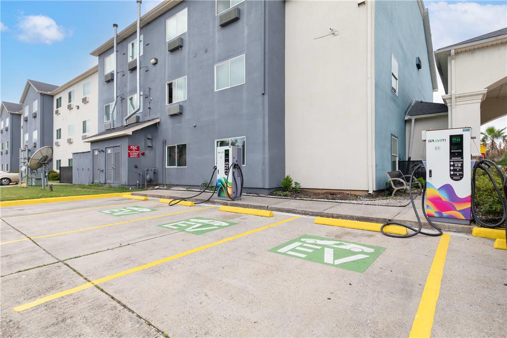Wingate by Wyndham Humble Houston Intercontinental Airport - photo 33