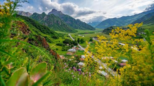 Donata Cottages kazbegi