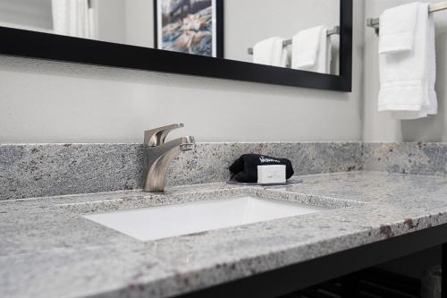 Riverstone Suites Chippewa Falls - photo 75