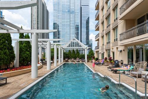 The Bernardin Gold Coast Luxury Apartments Near Magnificent Mile — 4-Star Luxury Hotel in Chicago, United States
