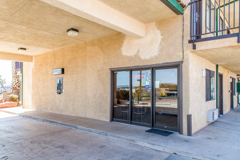 Rodeway Inn Red Hills - photo 16