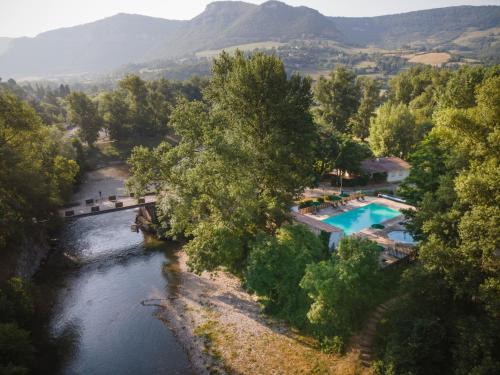 Huttopia Millau - carbon neutral hotel in Millau