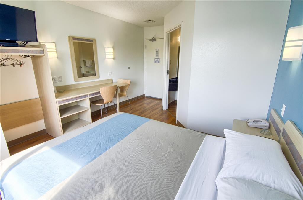 Motel 6 Portsmouth NH - photo 17