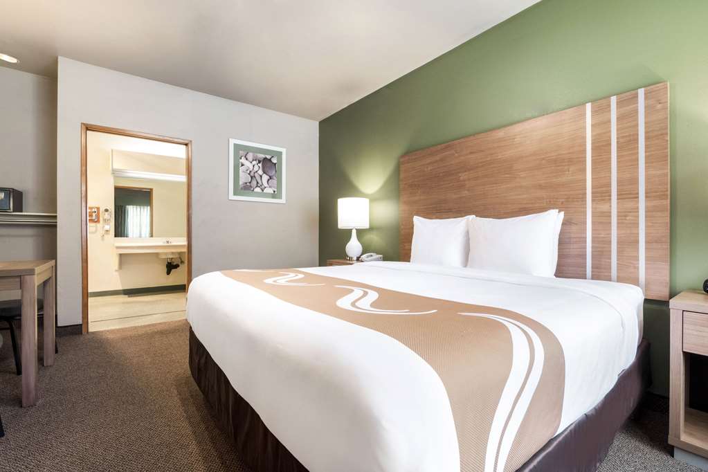 Quality Inn & Suites Bainbridge Island - photo 10