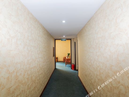 Ye weiyang - last minute hotel in Qingdao