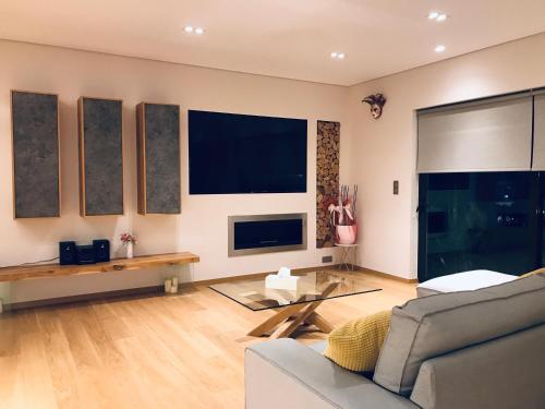 Luxury & Stylish Family Apartment — 4-Star Luxury Hotel in Athens, Greece