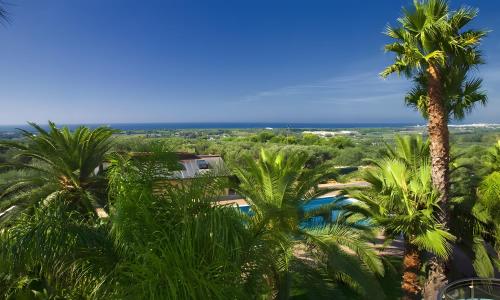 Villa Bianca Appartament — 4-Star Luxury Hotel in Ugento, Italy
