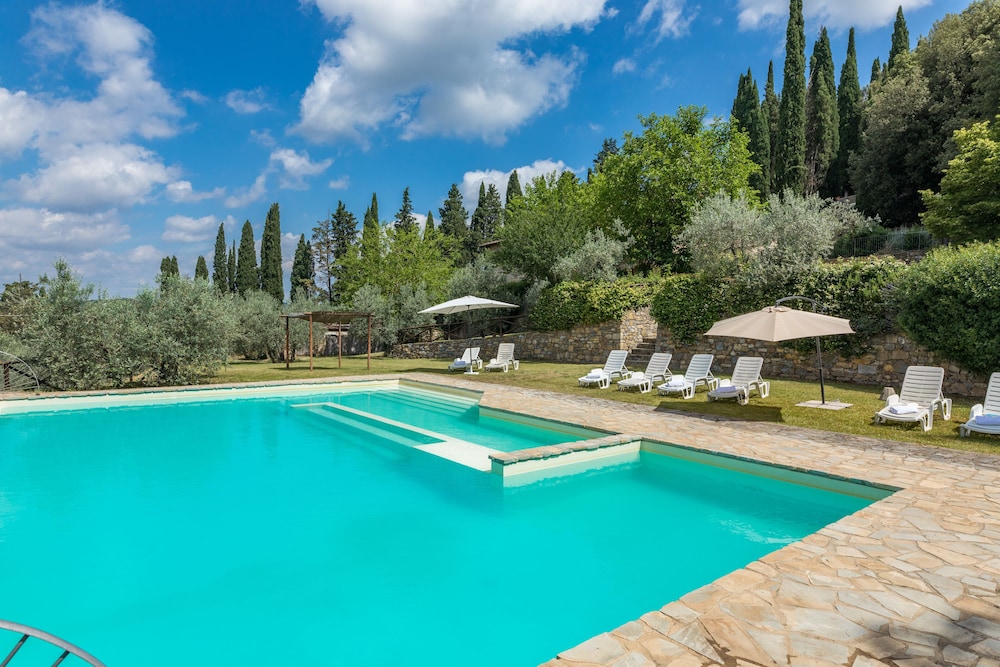 Tenuta La Pieve Casale Il Giglio — hotel in Pergine Valdarno