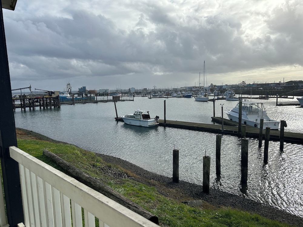 Westport Marina Cottages - photo 87