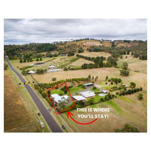 505 Conrod Straight Mount Panorama — 4-Star Luxury Hotel in Bathurst, Australia