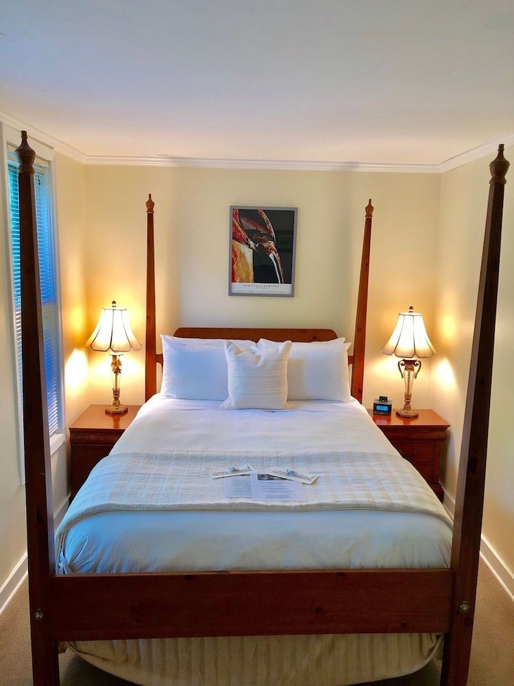 Anne's Washington Inn - photo 22