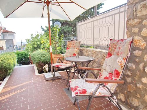 Apartments Sweet Escape Studio Apartment with Terrace and Sea View