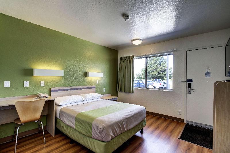 Econo Lodge Midvale UT - photo 15