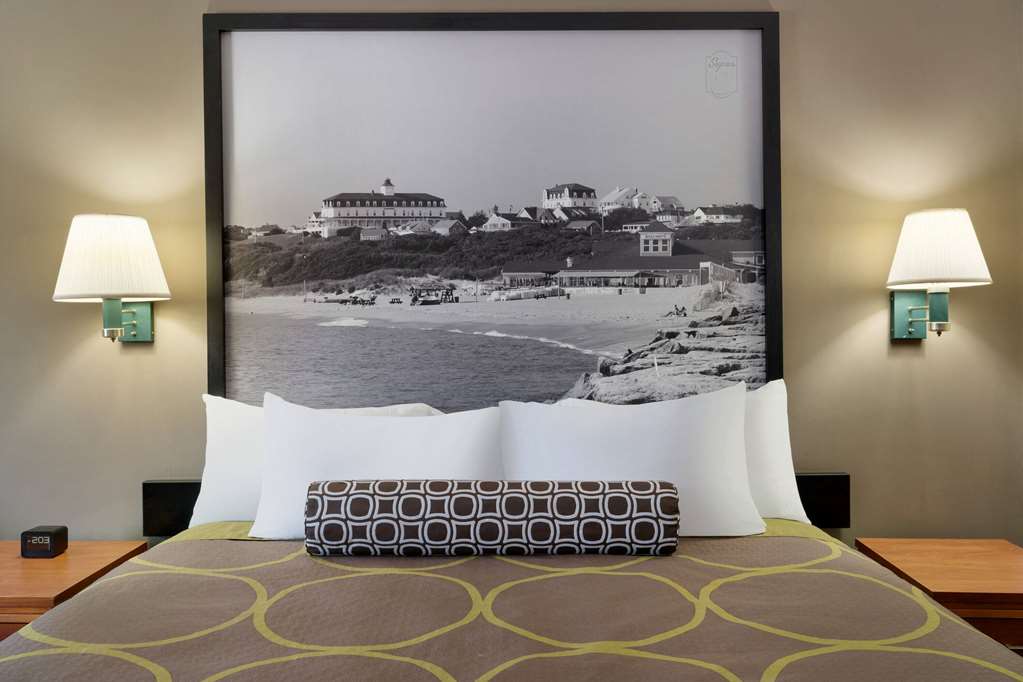 Super 8 by Wyndham West Greenwich Providence - photo 26