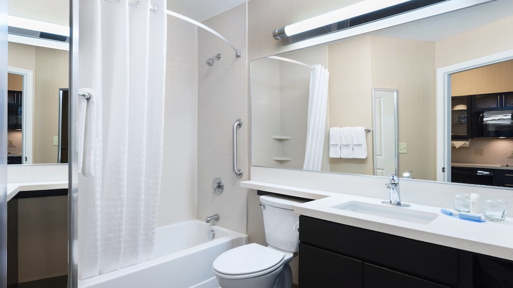 Candlewood Suites Grove City Outlet Center by IHG - photo 14