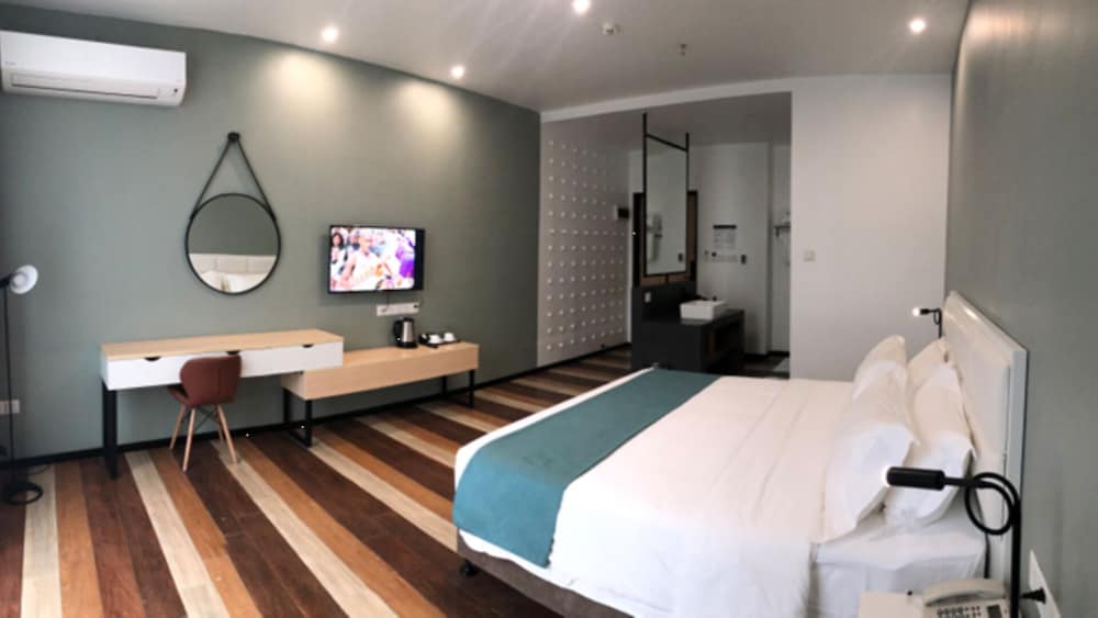 Fan's Hotel Baybay — hotel in Baybay