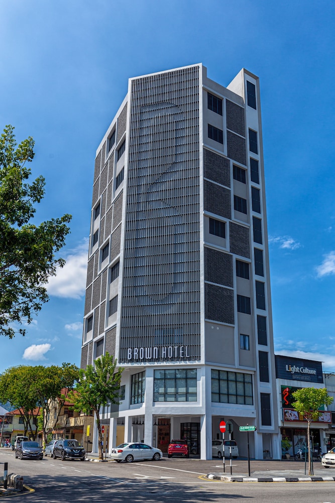 Brown Hotel - last minute hotel in George Town