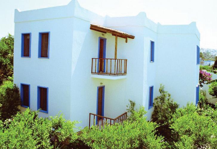 Basri Apart Hotel - carbon neutral hotel in Bodrum