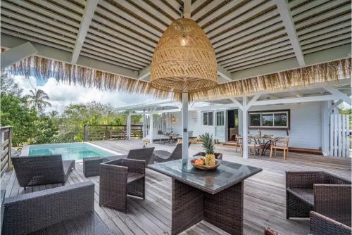 Villa Verde Les Terres Basses — 4-Star Luxury Hotel in Marigot, Saint Martin