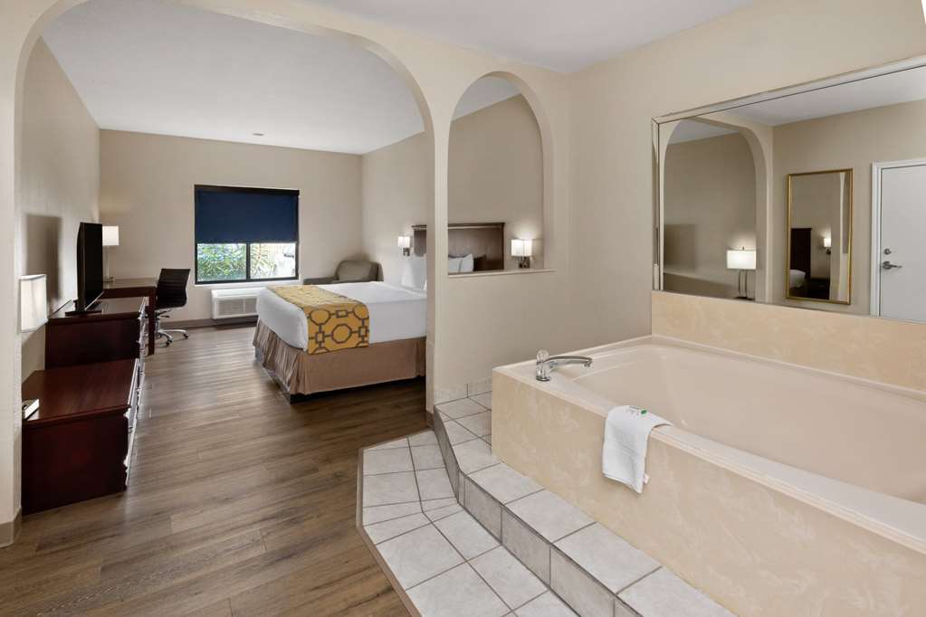 Baymont by Wyndham Houston Brookhollow - photo 22