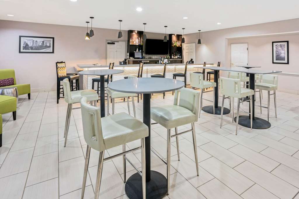 La Quinta Inn Suites Houston North Spring - photo 38