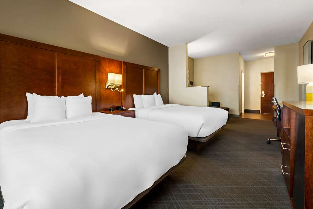 Comfort Suites Cullman I 65 Exit 310 - photo 24