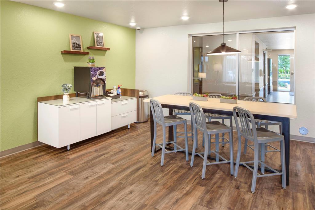 WoodSpring Suites Orlando I 4 & Convention Center - photo 7