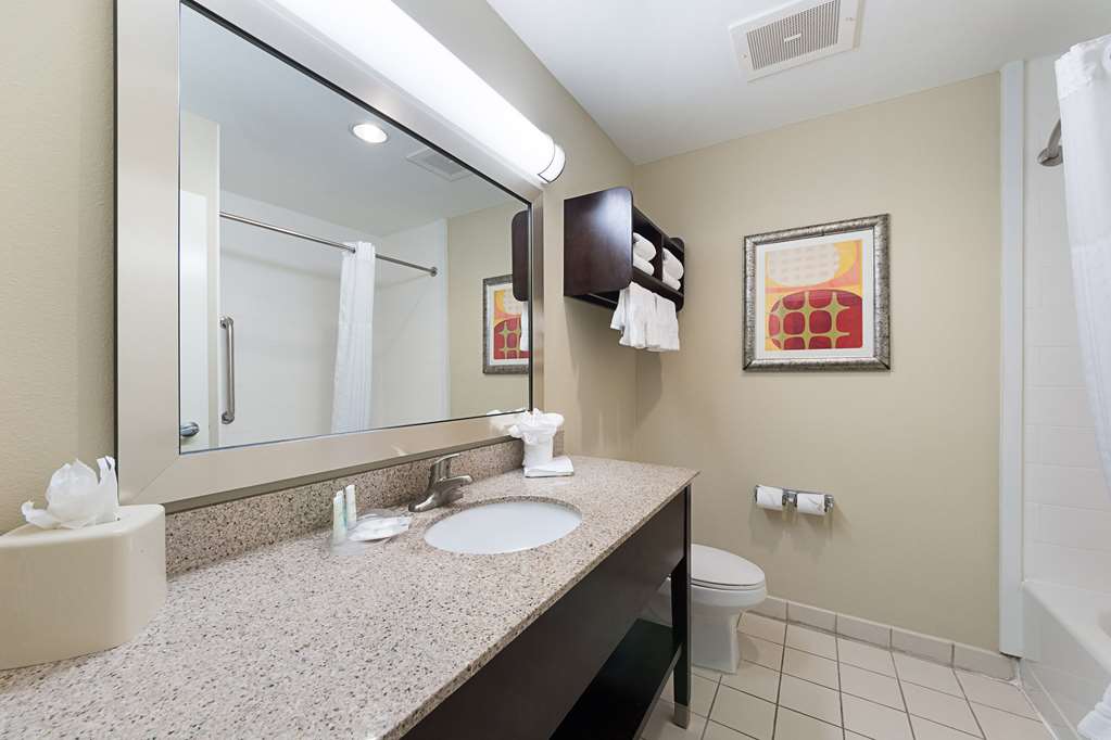 Comfort Suites Beachside - photo 29