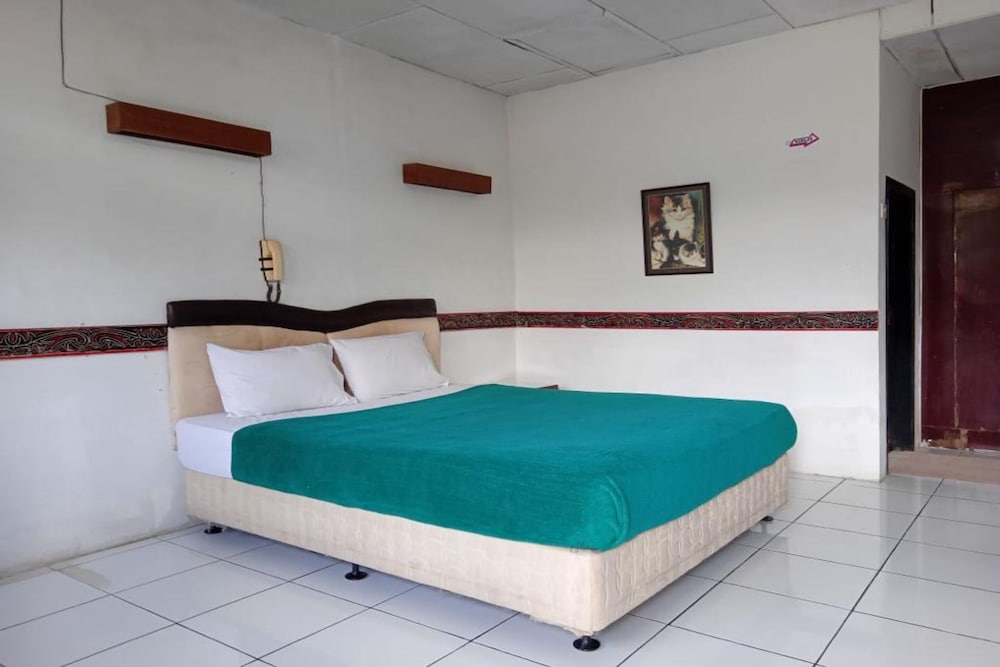 OYO 2322 Dien Karona Hotel in Berastagi, Indonesia