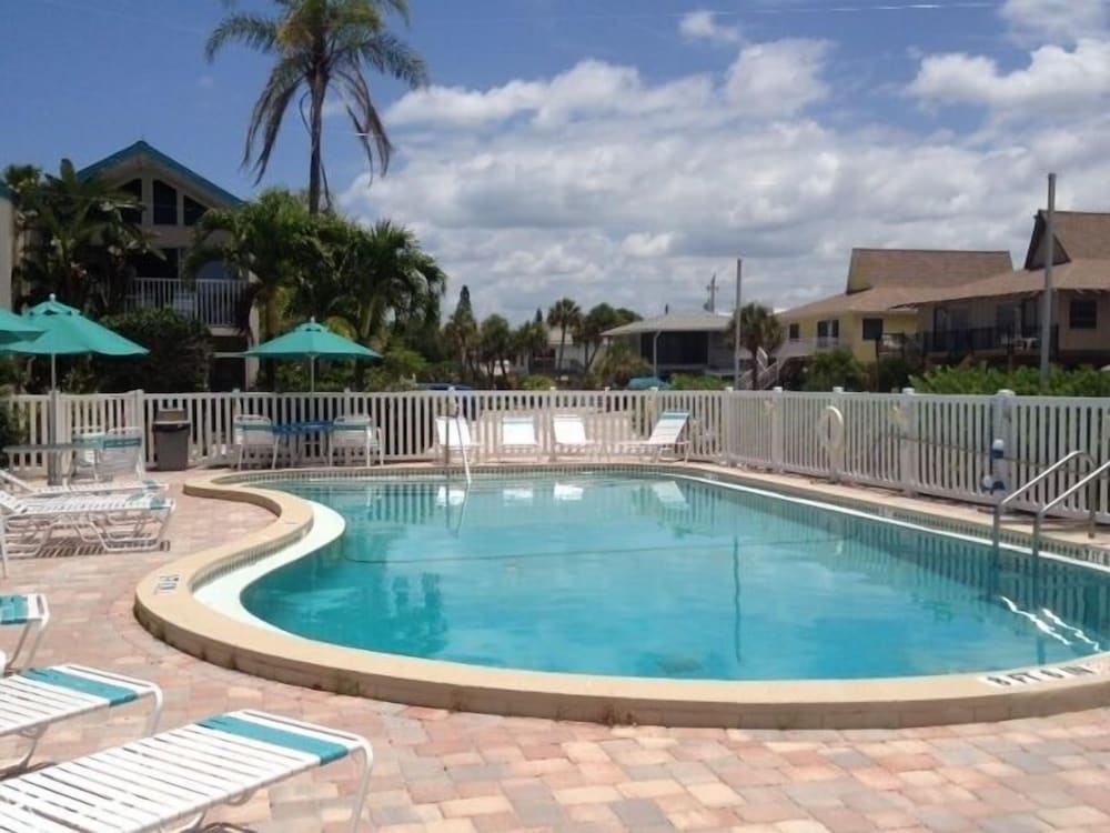 Coconuts Beach Resort - photo 147