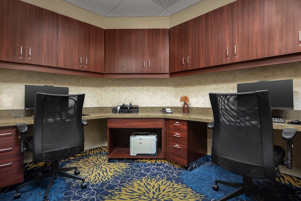 Hampton Inn Syracuse Clay - photo 29