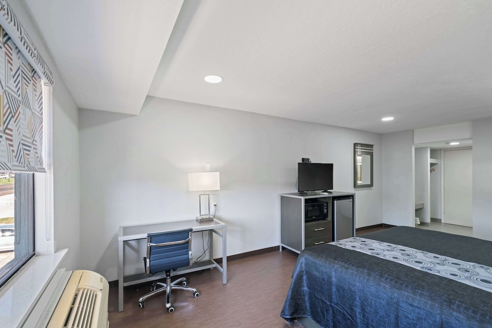 Americas Best Value Inn & Suites Brenham - photo 17