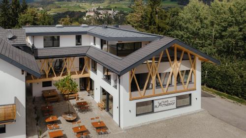 Plattnerhof Viums — 4-Star Luxury Hotel in Naz-Sciaves - Natz-Schabs, Italy