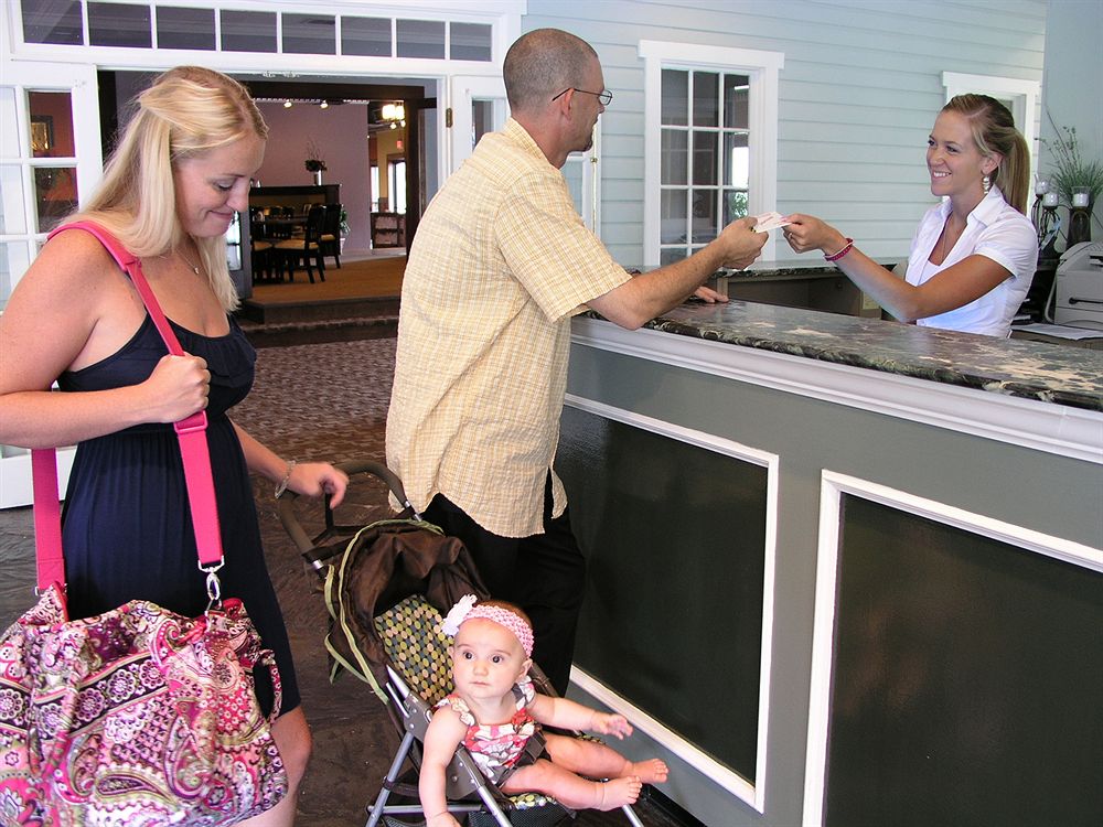 Springfield Hotel & Suites - photo 10