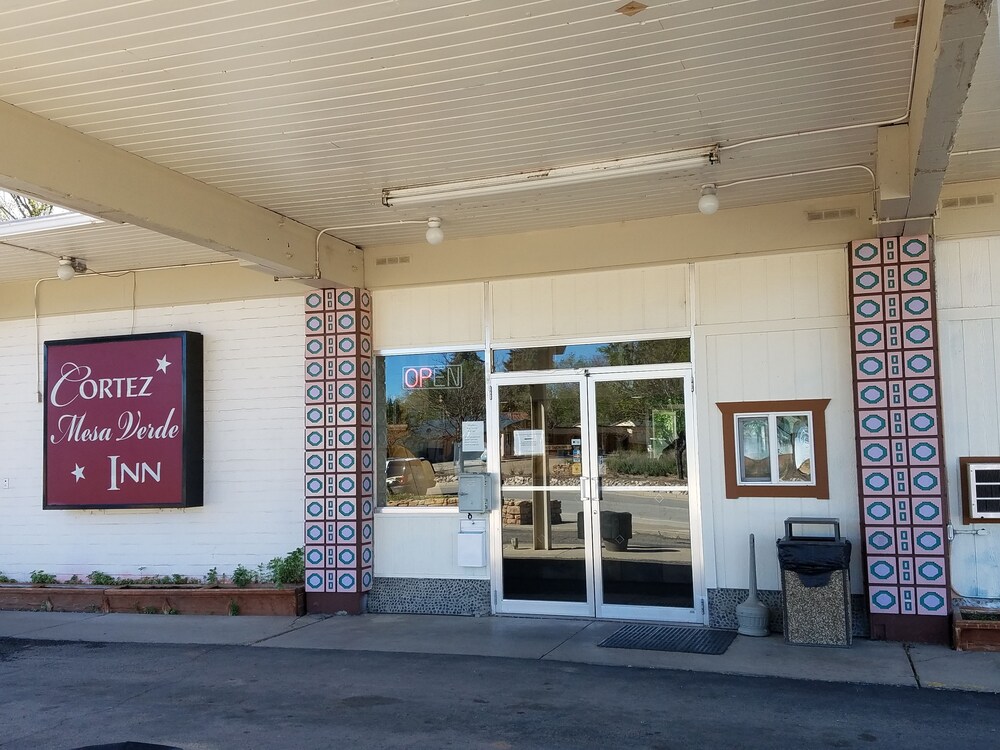 American Holiday Mesa Verde Inn - photo 57