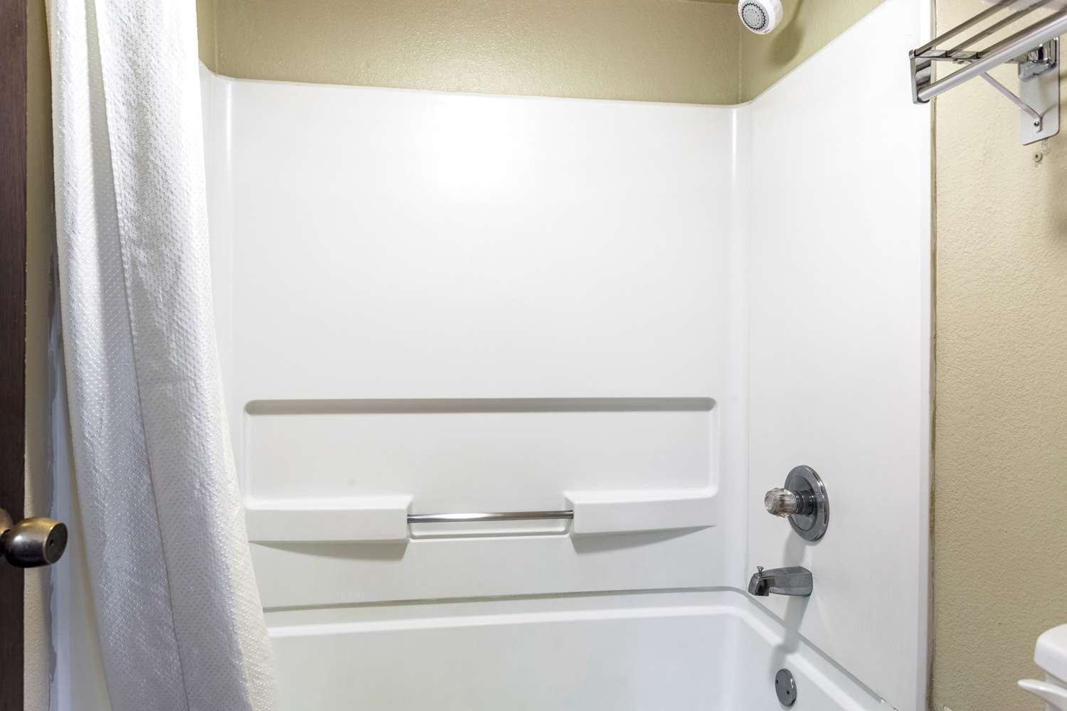 Econo Lodge Homewood Birmingham - photo 36