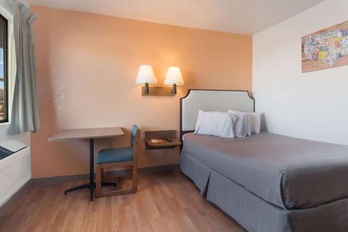 Budget Inn Yakima - photo 23