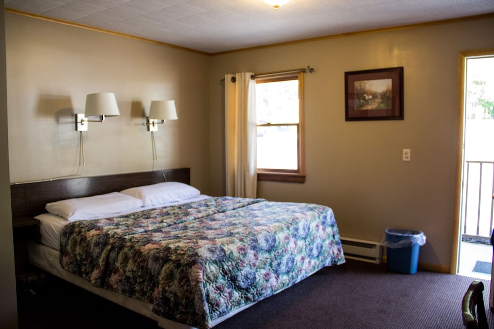 Fran Cove Motel - photo 12