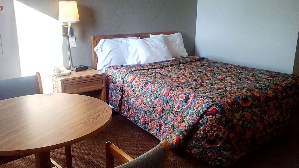 Kci Lodge - photo 17