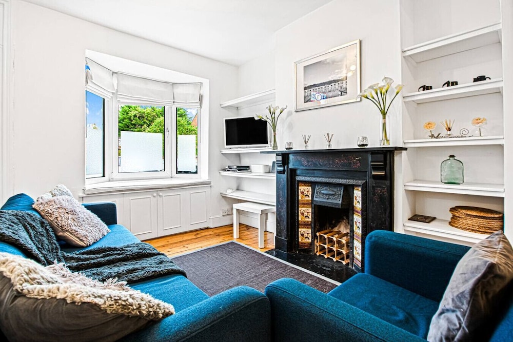 Bakersfield Retreat From 200 Per Night in Henley-On-Thames, United Kingdom