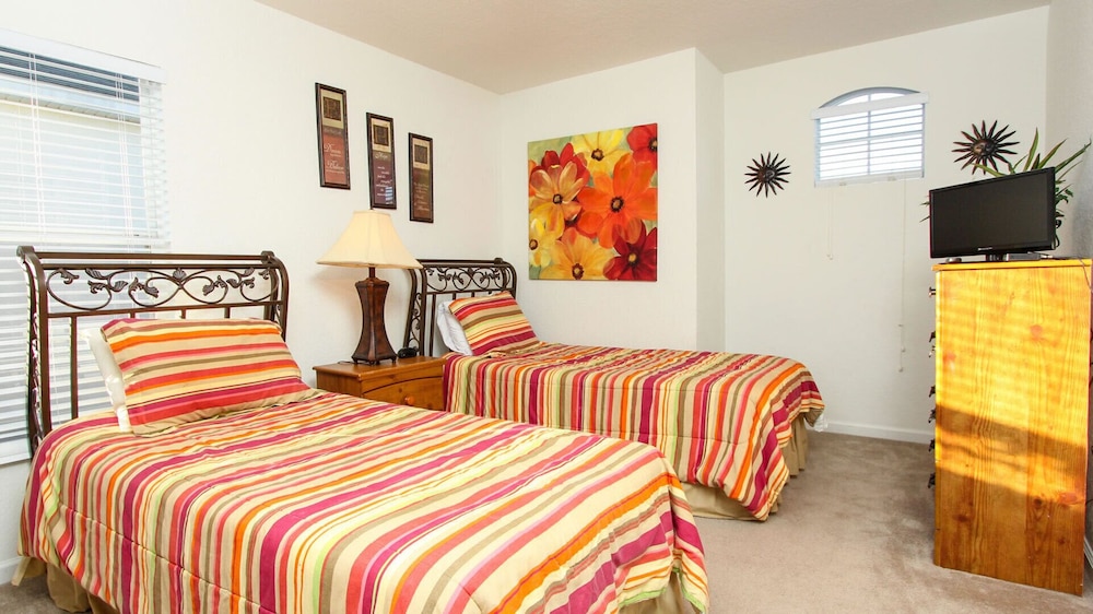How to Rent Your Own Private Luxury Holiday Villa With Private Pool on Windsor Hills Resort Orlando Villa 1701 - photo 7
