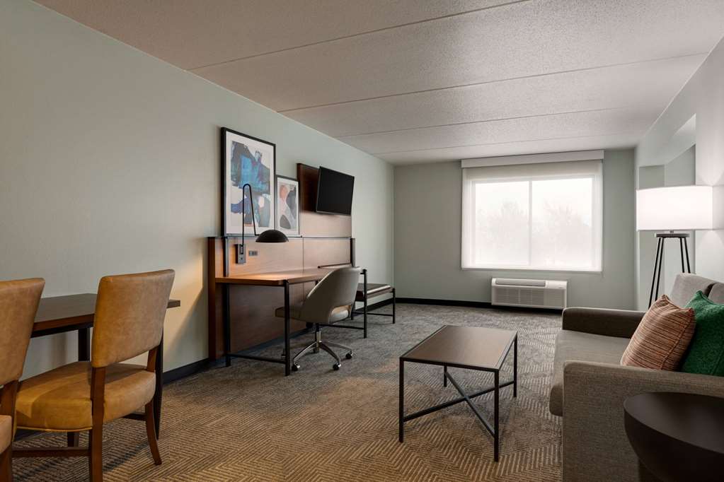 Wingate by Wyndham Green Bay Airport - photo 30