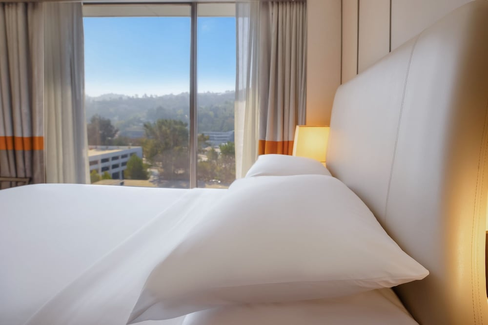 Sheraton Universal Hotel - photo 42