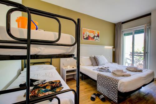 Christian Hotel — hotel in Riccione