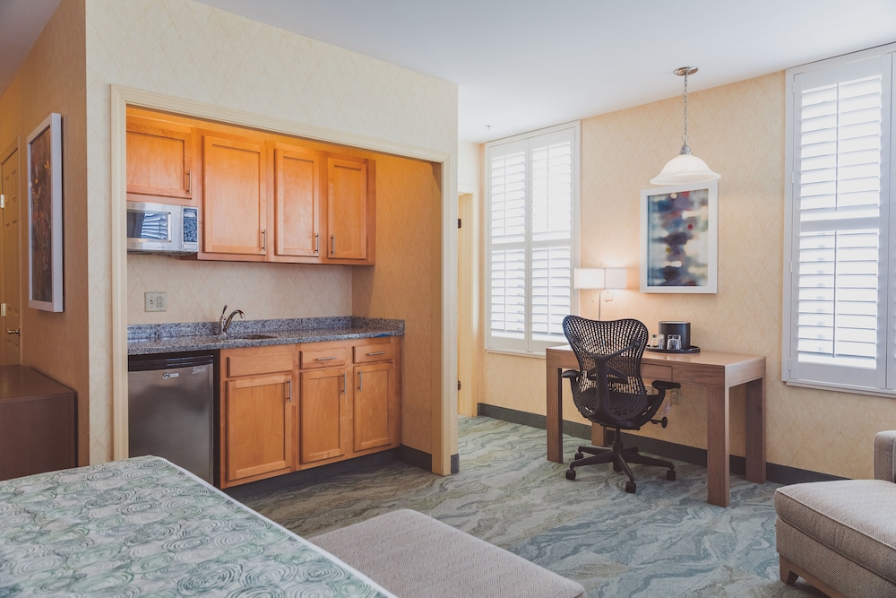 The Parkview Hotel - photo 16