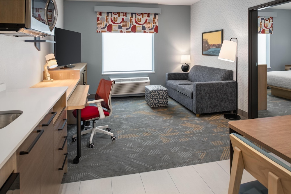 Home2 Suites by Hilton Woodland Sacramento - photo 15